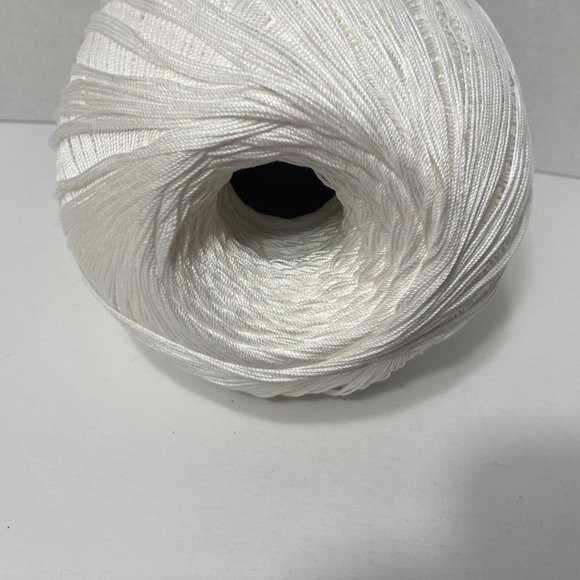 Aunt Lydia's Classic Crochet Thread Jumbo White - Picture 4 of 8
